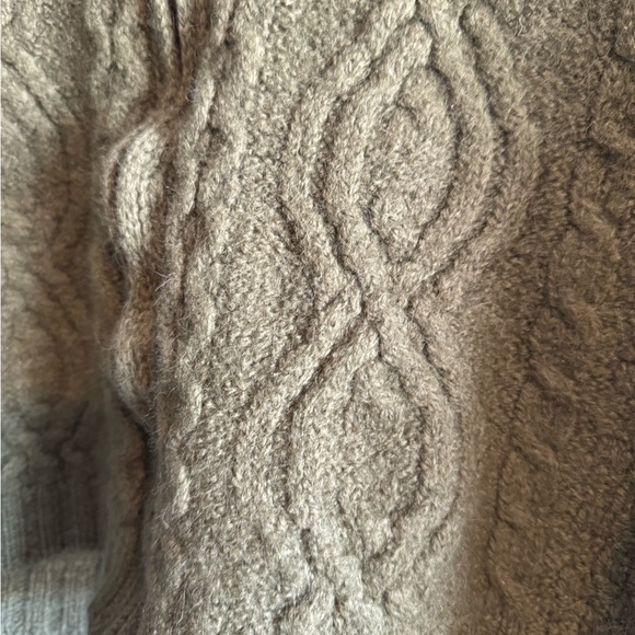 Aran Crafts Merino Wool Sweater - Picture 6 of 8